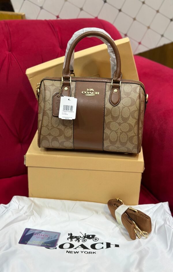 Crossbody - Image 4